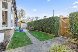 Photo 30- click for photo gallery